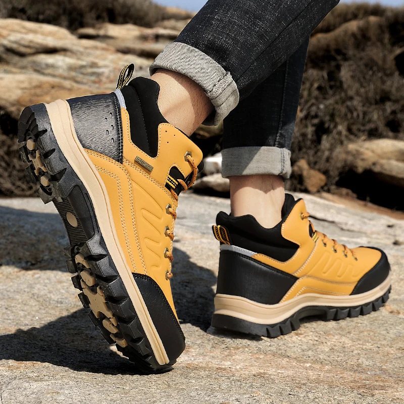 

2020 New Spring Autumn Ankle Boots Breathable Motorcycle Fashion Outdoor Hiking High Quality Leather Outdoor Comfortable Sneaker