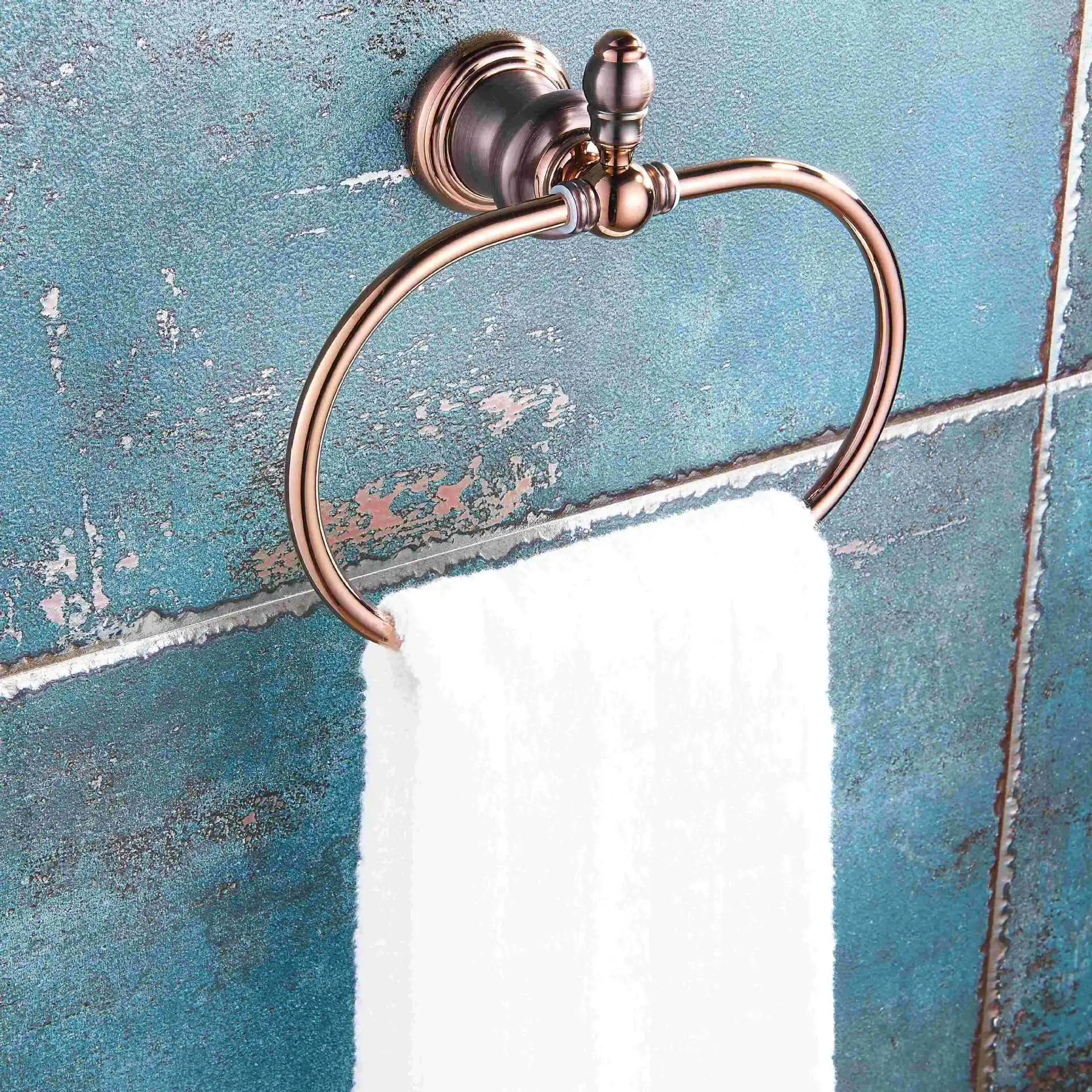 

Free Shipping Luxury Crystal & Brass Gold Towel Ring High Quality Rose Towel Holder Wall Mounted Towel Bar Bathroom Accessories