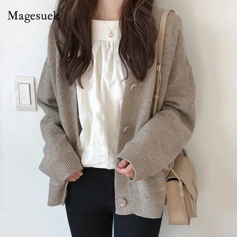 

Женский однобортный Кардиган с V-образным вырезом, Свободный вязаный Однотонный свитер в Корейском стиле, модель 2020 на зиму, 10980