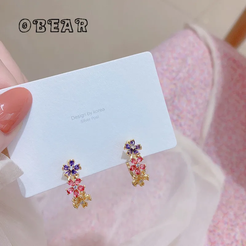 

OBEAR 14K Real Gold Plated Korean Exquisite Crystal Flower Stud Earrings Women Noble Temperament Wedding Jewelry