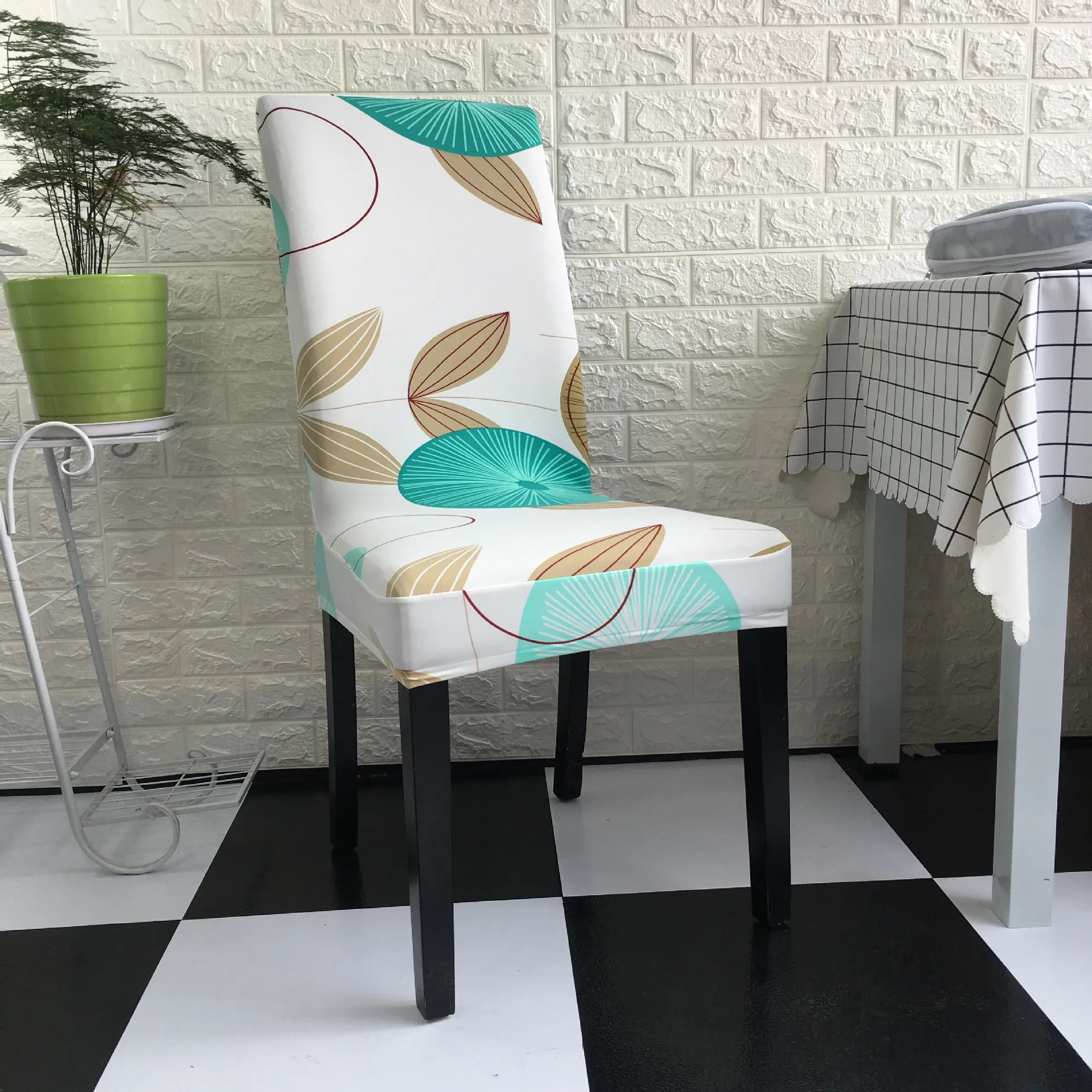 Чехол для стула с цветочным рисунком | Дом и сад