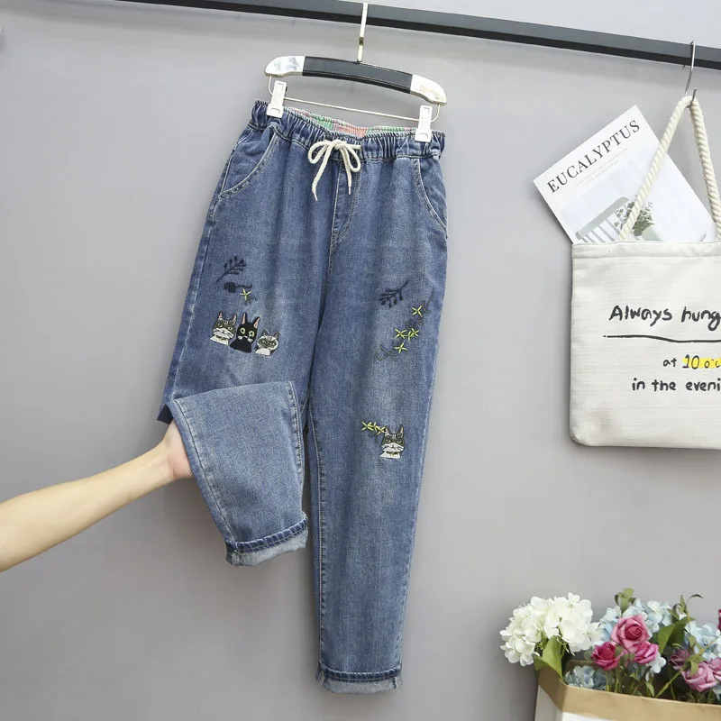 

8265 Women Fashion Korea Style Cartoon Cat Embroidery Large Size Elastic Waist High Waist Denim Cropped Pants Female Harem Jeans