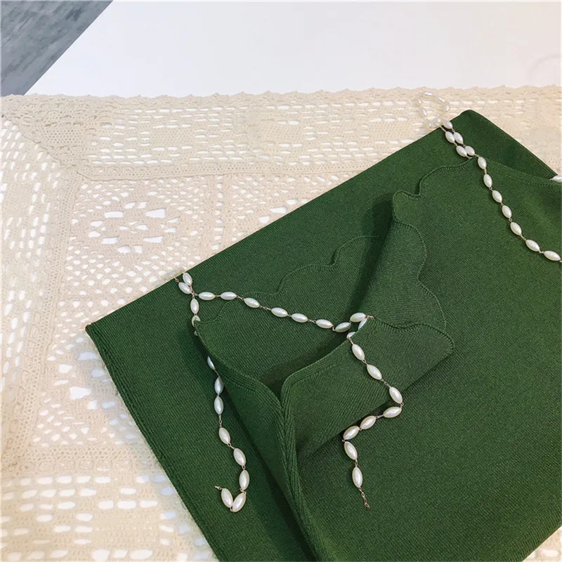 

Vintage Pearl Wavy Knitted High Waist French Sling Skirt Feminine Slimming Dress Mid-Length Buttocks Summer Dress Women