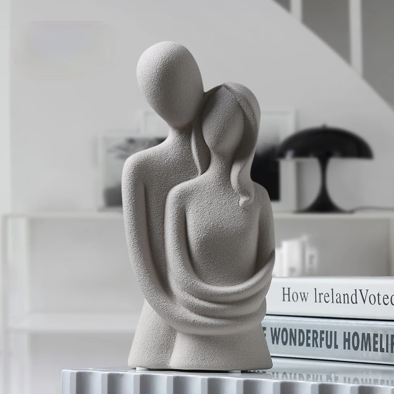 

Hugging Couple Frosted Ceramic Abstract Figures Ornaments Modern Minimalist Living Room Decoration Wedding Gifts for New Couples