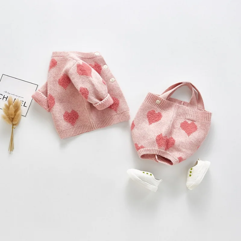 Conjuntos de oto&ntilde;o para ni&ntilde;as peque&ntilde;as, body con tirantes de coraz&oacute;n de amor + su&eacute;ter de punto abierto con cuello redondo de manga larga, trajes para ni&ntilde;os, E9302, 2021-1