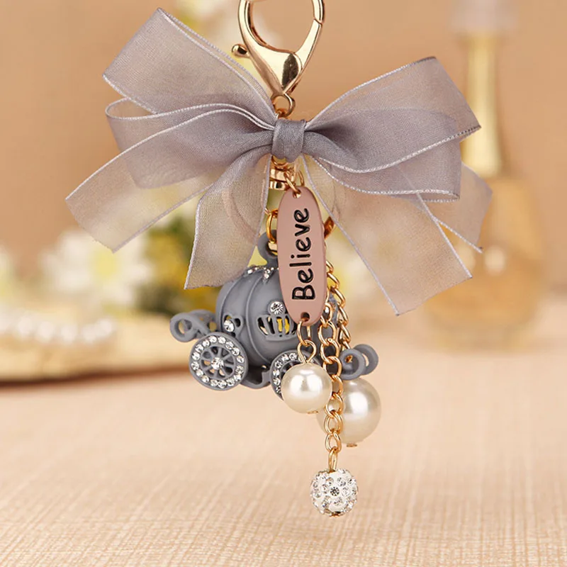 

Cute Keyring Gift Pumpkin Car Crystal Keychain KeyRing Bag Buckle HandBag Pendant Party Keychains Wedding Birthday Good Gift