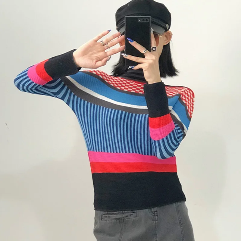 

Miyake designer ladies autumn and winter long-sleeved t-shirt fashion folds Slim print high-neck bottoming shirt
