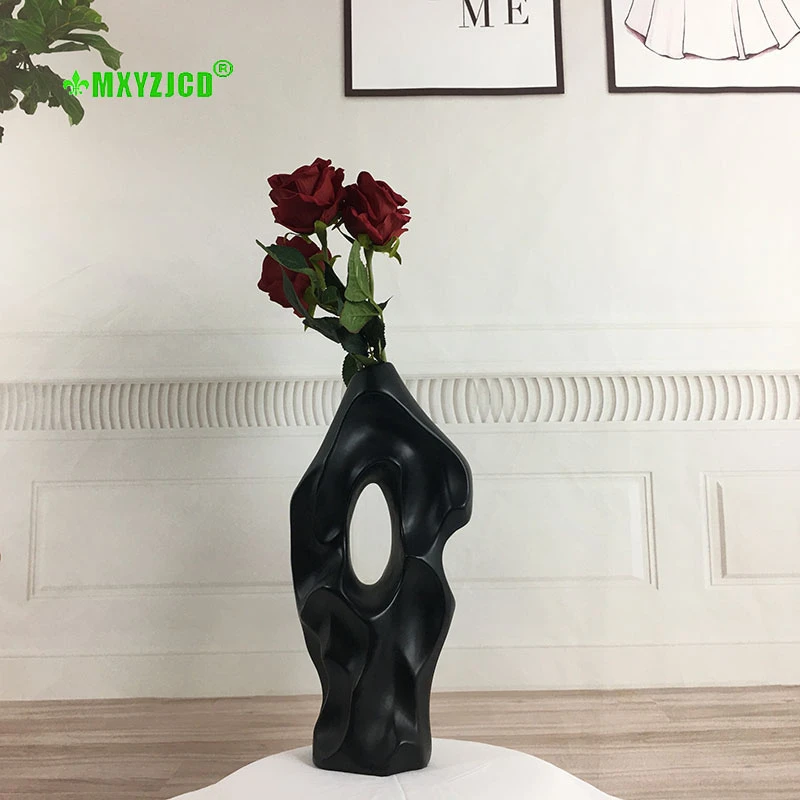 

Nordic Home Decoration Simple Strange Shape Ceramic Black White Vase Living Room Study Wine Cabinet Dried Flower Arrangement