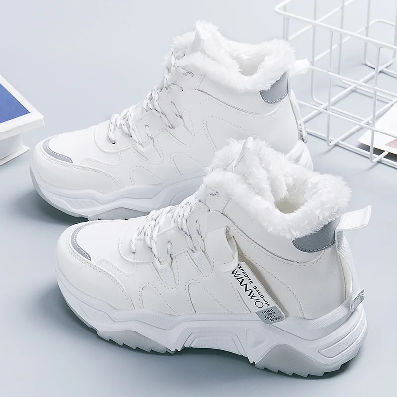 

Модные кроссовки из хлопка, новинка 2022, зимняя Стильная Спортивная обувь на толстой подошве с бархатной подкладкой, Повседневная Теплая обу...