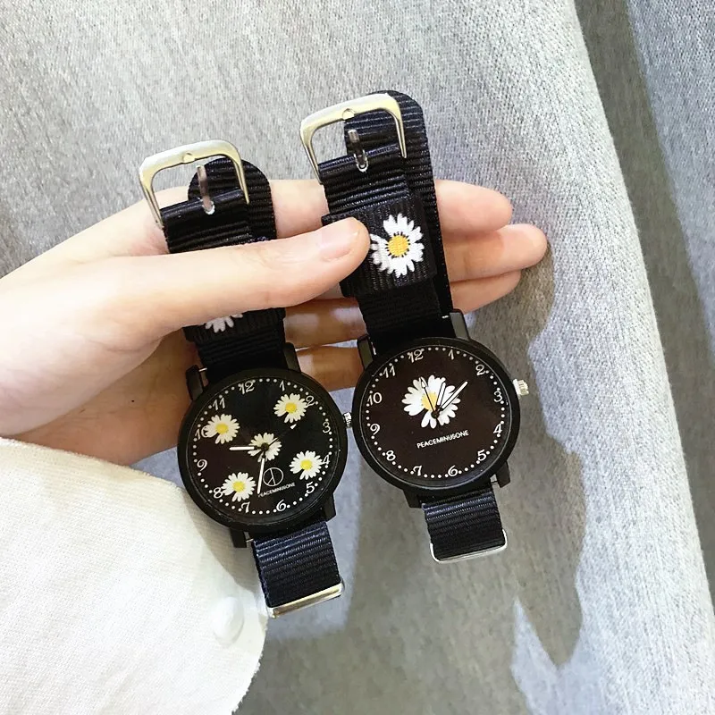 

1PC Hot Women Girls Little Daisy Watch Quartz Canvas Watch Children Sport Quartz Wristwatch Round Analog Clock Wrist Watches