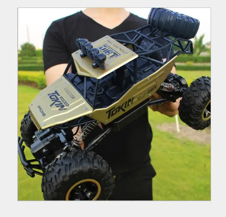 1/12 1:16 РАДИОУПРАВЛЯЕМАЯ машина 4WD 4x4 2,4G двойные двигатели Bigfoot модель дистанционного управления внедорожный автомобиль скалолазание джипы Игрушки для мальчиков Детский подарок - Цвет: 37CM golden