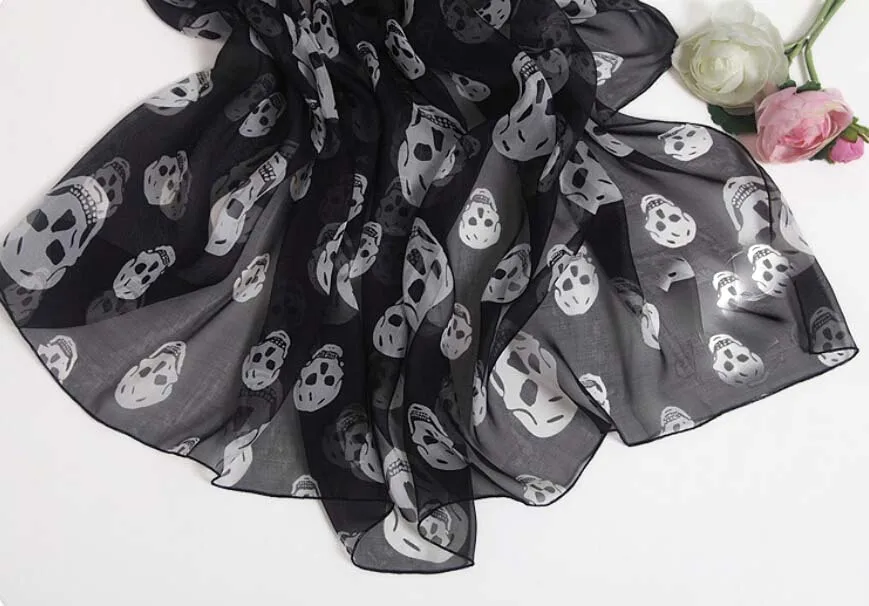 

2019 Summer Beach Long Shawl Fahion Skull Print Chiffon Silk Scarf Mulim Hijab For Man Women Soft Thin Scarf Drop