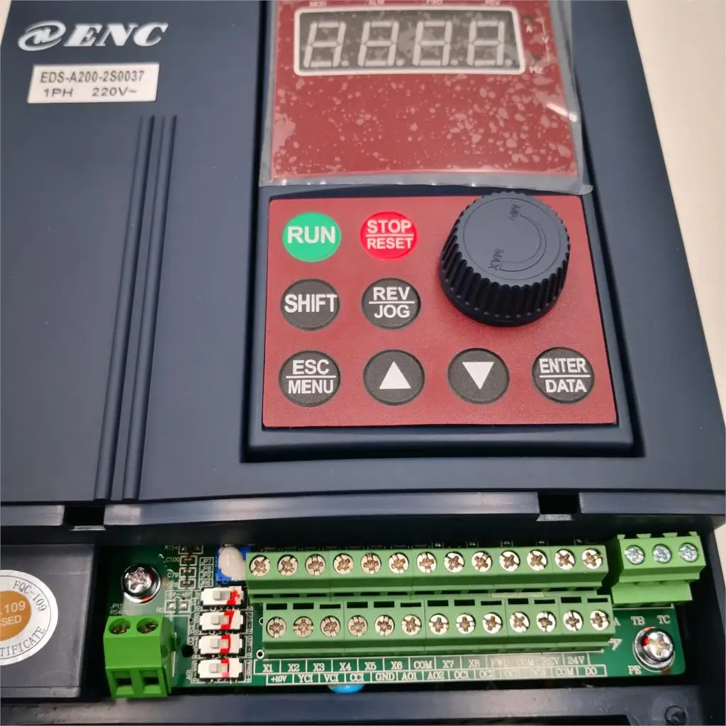 VFD инвертор 220 кВт Eds-A200-2S0037 yineng для однофазного двигателя в | Обустройство дома