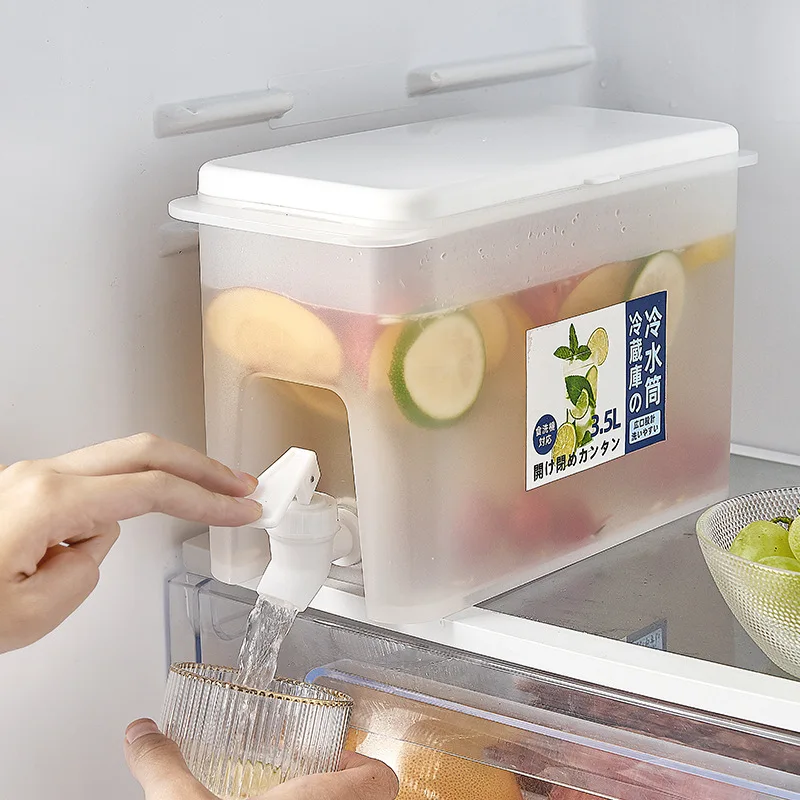

3.5L Cold Kettle with Faucet Water Bottle Fruit Household Lemonade Bottle Ice Water Juice Bottle Water Bucket Cold Soak Bottle