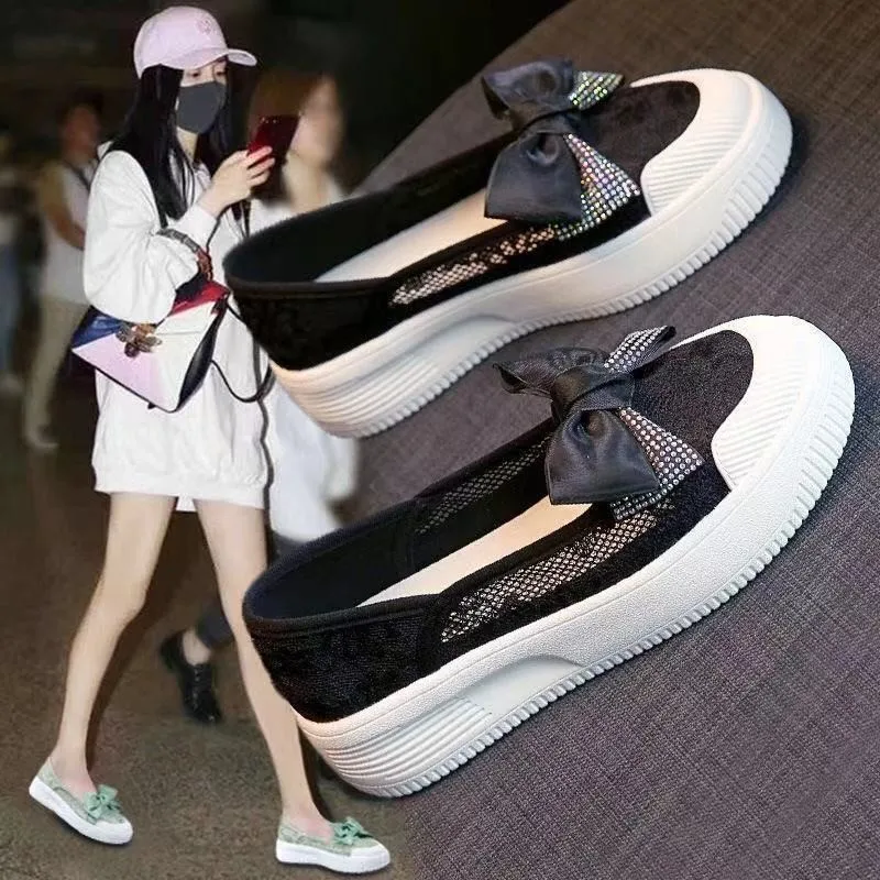

Women's Shoes