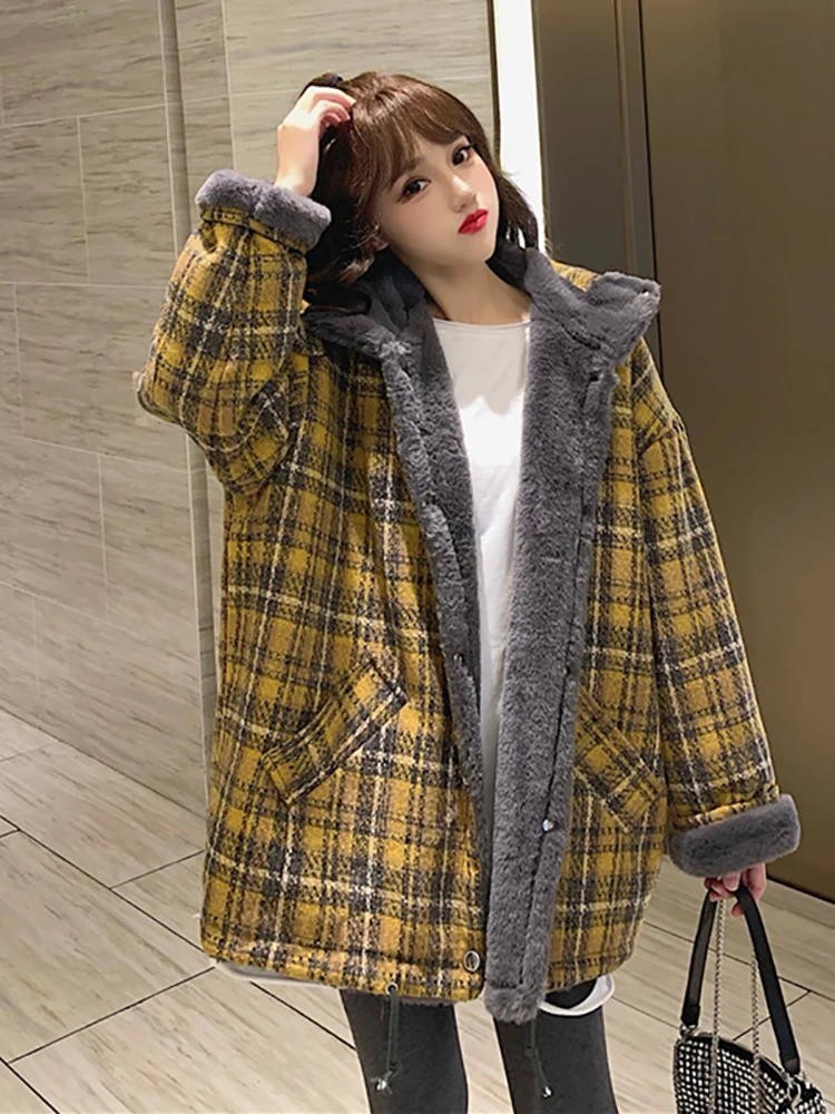 

Autumn And Winter Fashion New Retro Loose Mid-length Plaid Top Women Plus Velvet Thick Long-sleeved Cotton Jacket Ladies Tide
