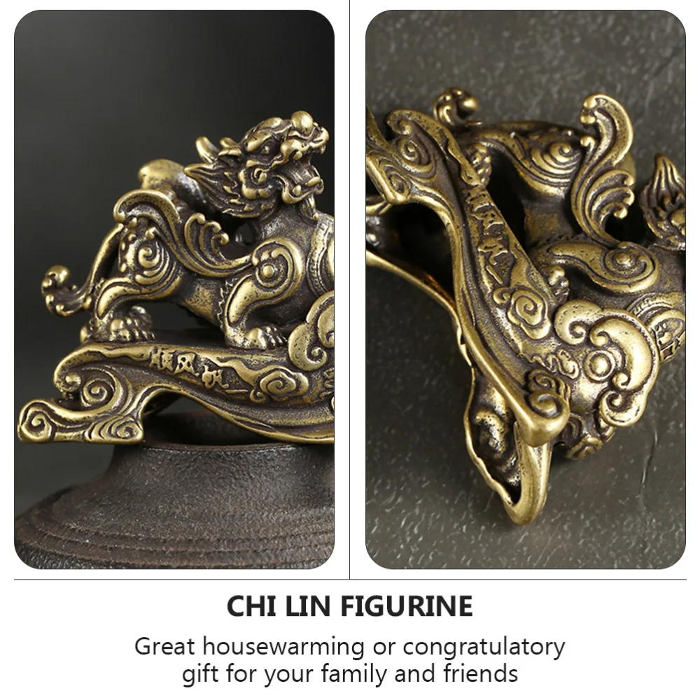 

1Pc Brass Kylin Statue Feng Shui Ornament Retro Chi Lin Figurine (Random Style)