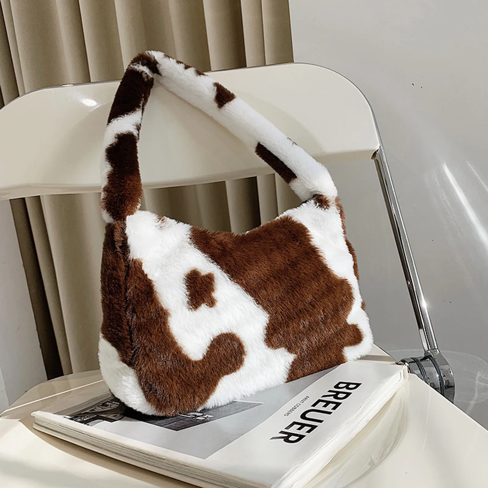 

New Female Bag Creative Design Shoulder Bags Plush Handbags Handbags Crossbody Bags Free Shipping