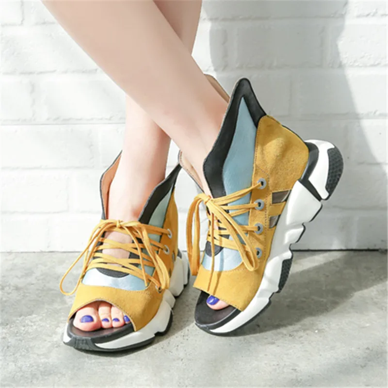 Сандалии женские замшевые пляжная обувь на платформе шнуровке увеличивающие