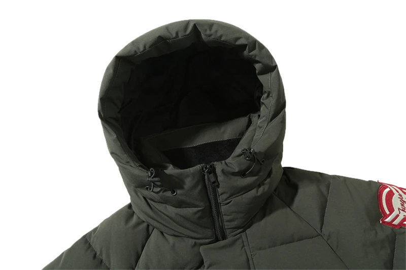 Мужская длинная куртка-пуховик черная приталенная верхняя одежда для мужчин