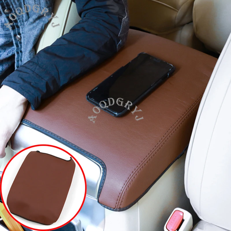 

Декоративный подлокотник для Toyota Land Cruiser LC200 2008-2017