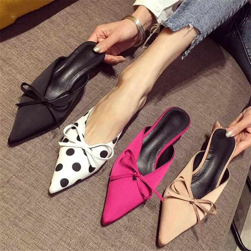 Мюли женские классические шлепанцы на каблуке заостренный носок маленькие с