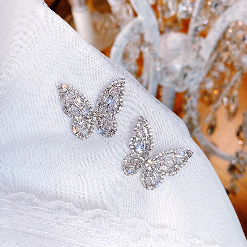 

New Design Hot Sale Fashion Jewelry Premium Luxury Zircon Earrings Smart Butterfly Earrings for women gift