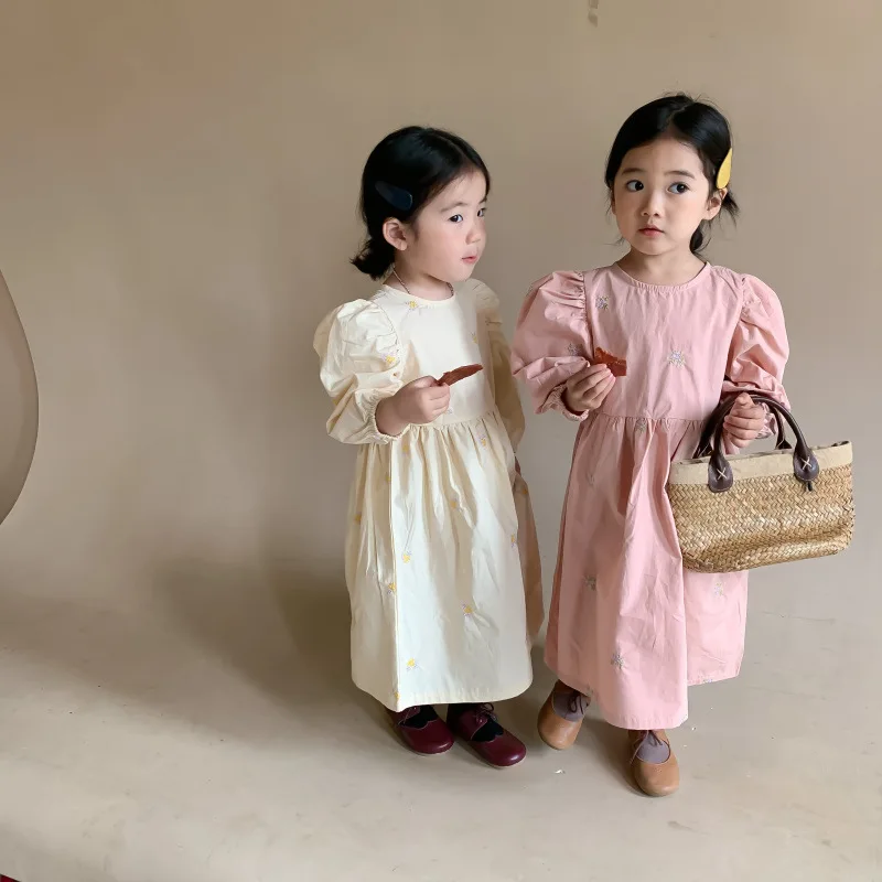 

Girls autumn 2021 new puff sleeve dress children long sleeve cotton fashion baby embroidered princess dresses