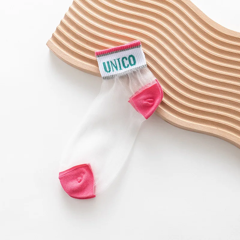

Women's Socks & Hosiery