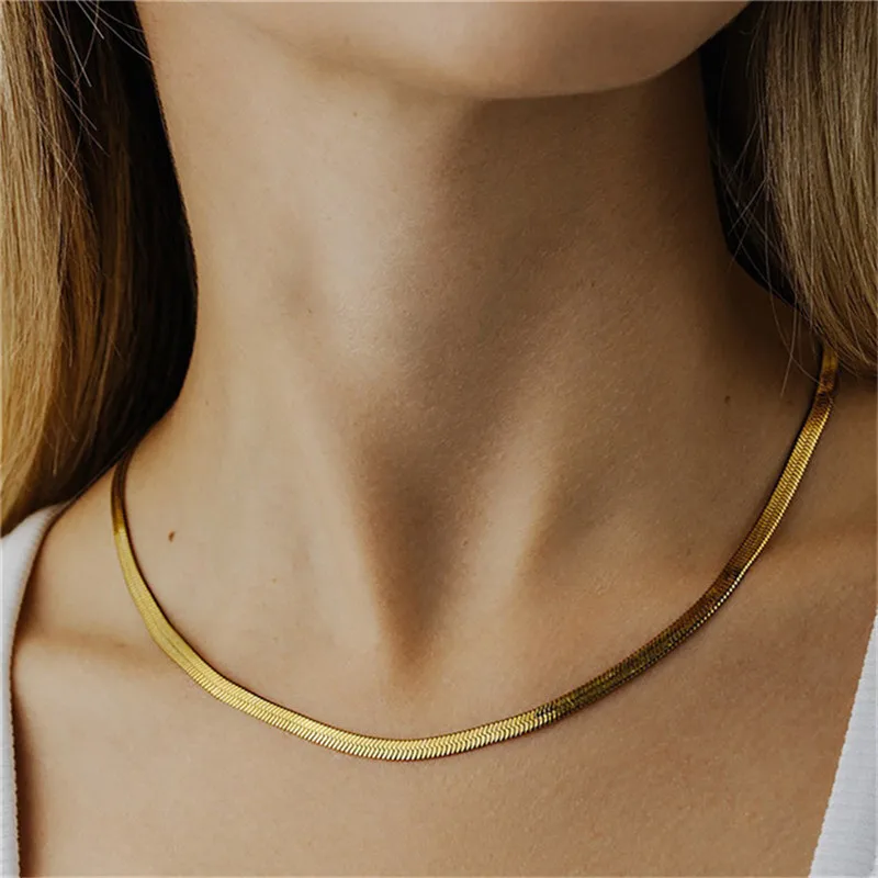 

Stainless Steel Lovers Necklace Width 4mm Gold Simple Women Men Fashion Leisure Flat Snake Bone Chain Jewelry Gift Wholesale
