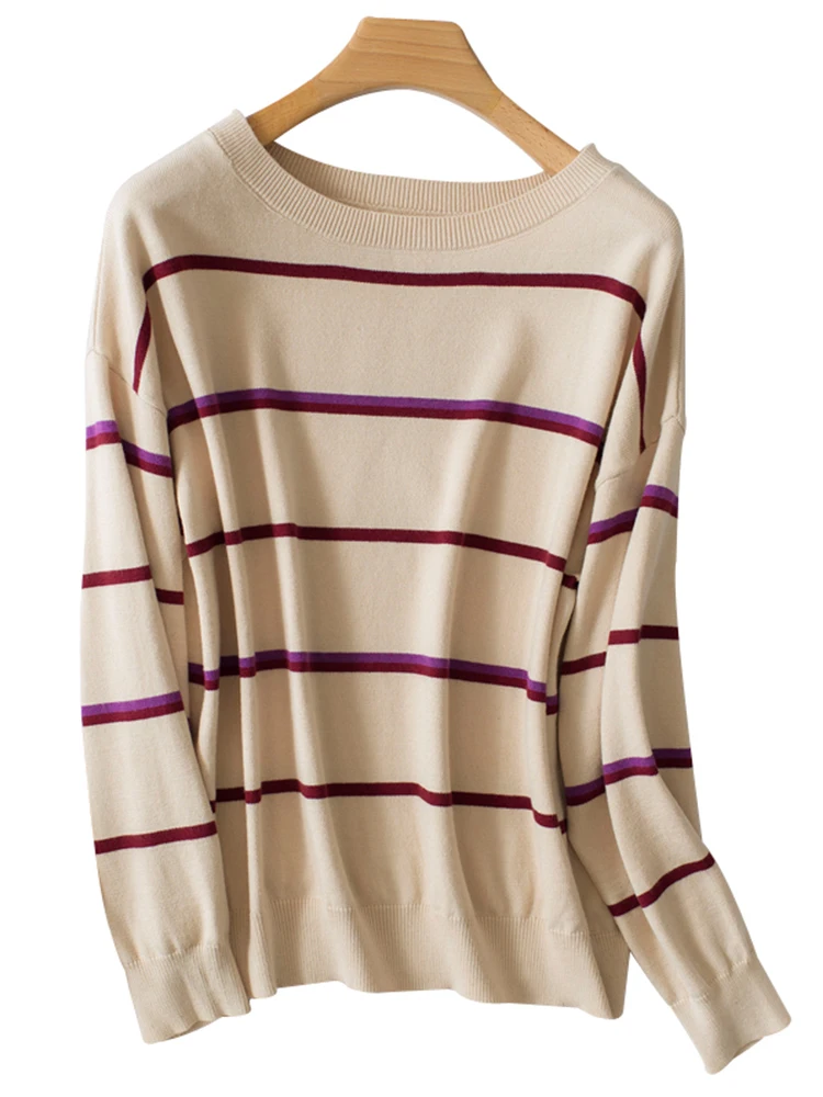 

Color matching loose sweater female 19 autumn and winter lazy wild low round neck striped knit bottoming shirt long sleeve coat