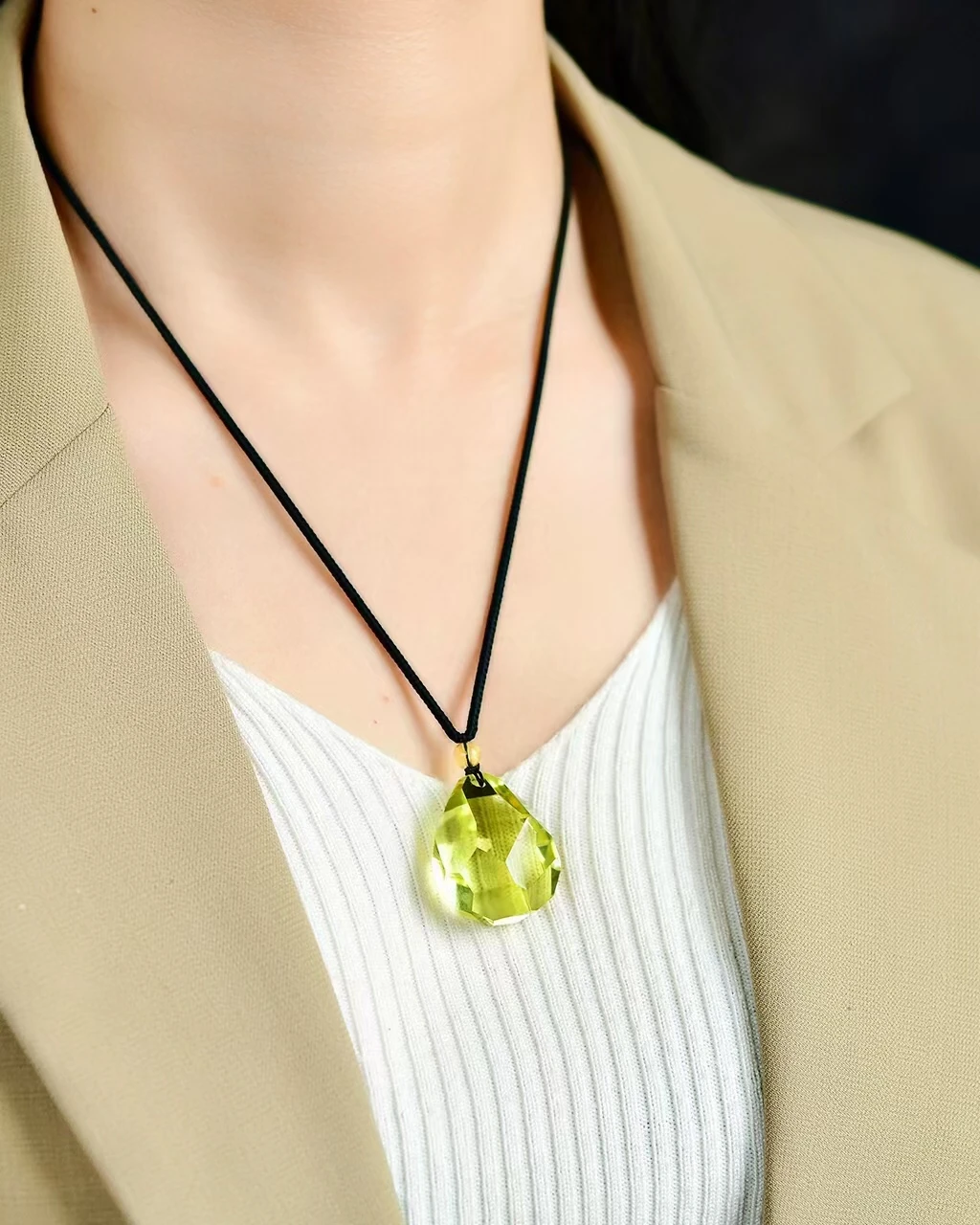 

Natural Yellow Citrine Quartz Clear Faceted Pendant Women Men 30*25*20mm Crystal Wealthy Bead Necklace AAAAA