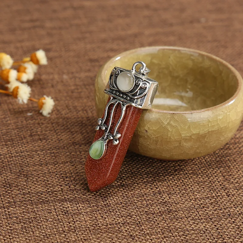 Натуральный хрустальный камень мужской и женский кулон в виде меча семь чакр