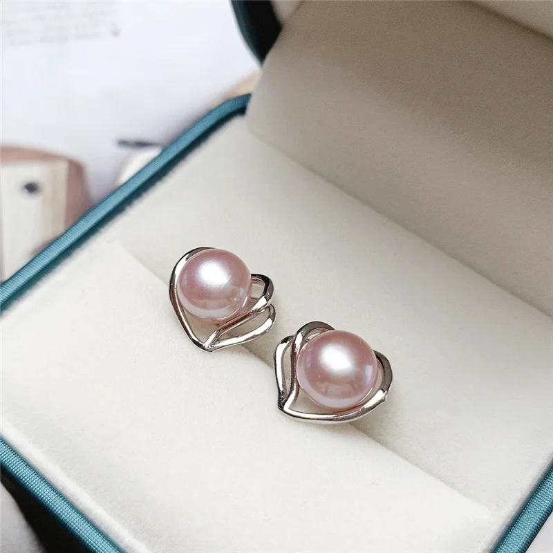 

Cute Natural Freshwater Pearl Heart-shaped Stud Earrings for Woman Fashion Korean Earrings Bridal Jewelry Anniversary Gift
