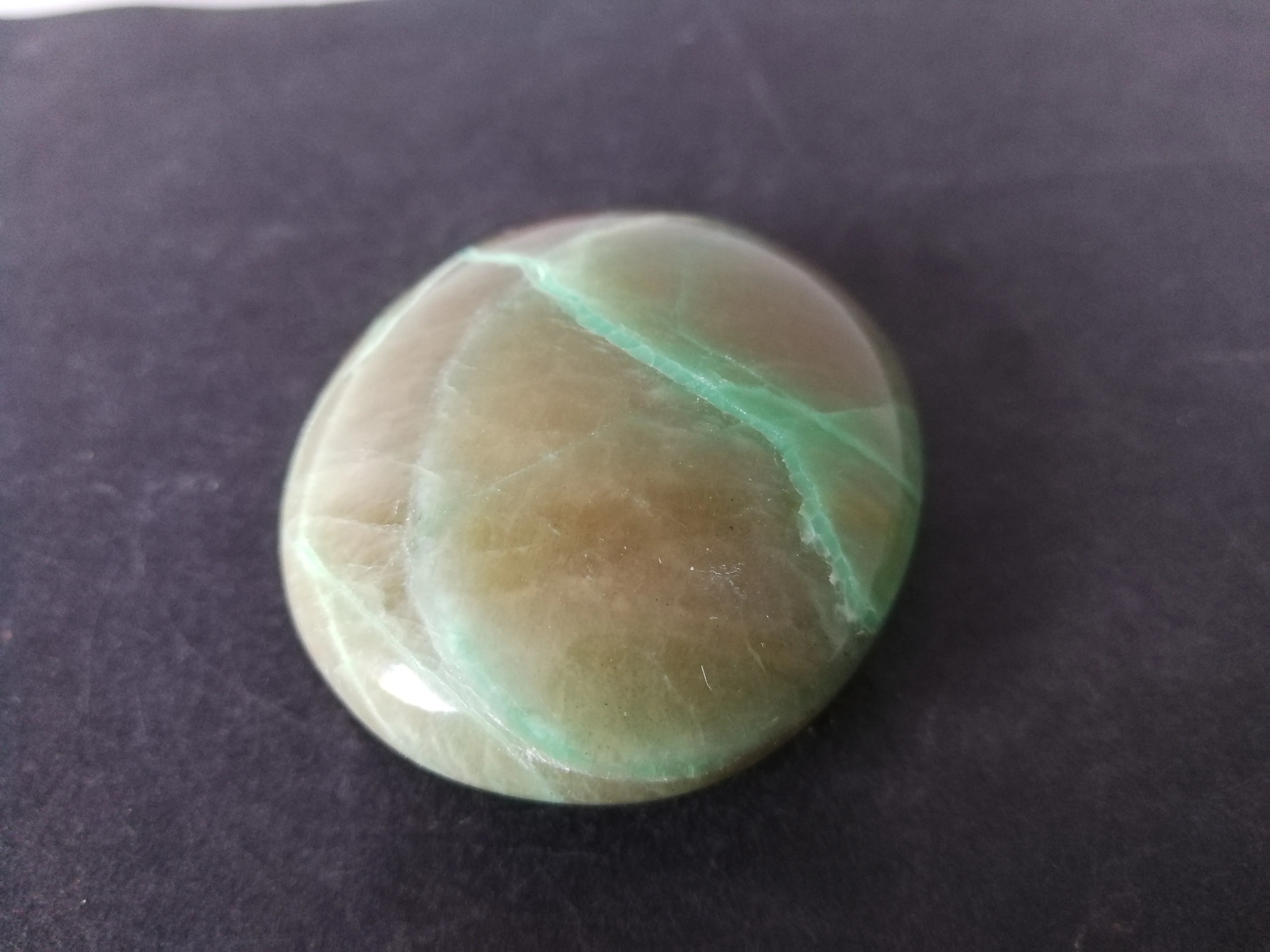 Натуральный зеленый лунный камень 75 7 г полированный кварцевый кристалл