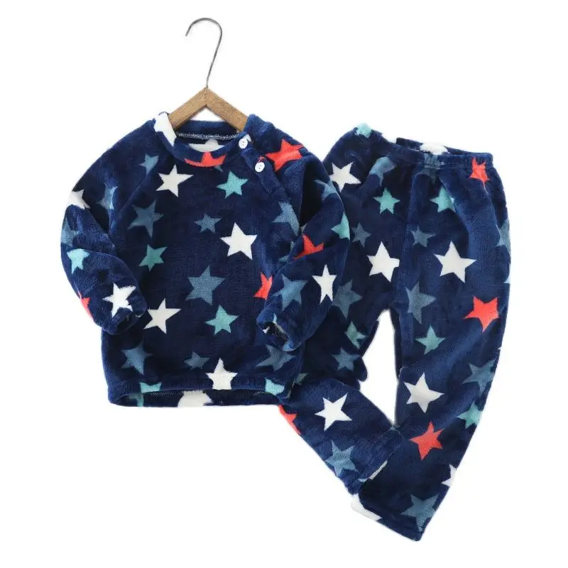 

Модные пижамные комплекты для мальчиков, Зимние новые пижамы, одежда для сна для маленьких девочек, фланелевая Домашняя одежда, комплект де...