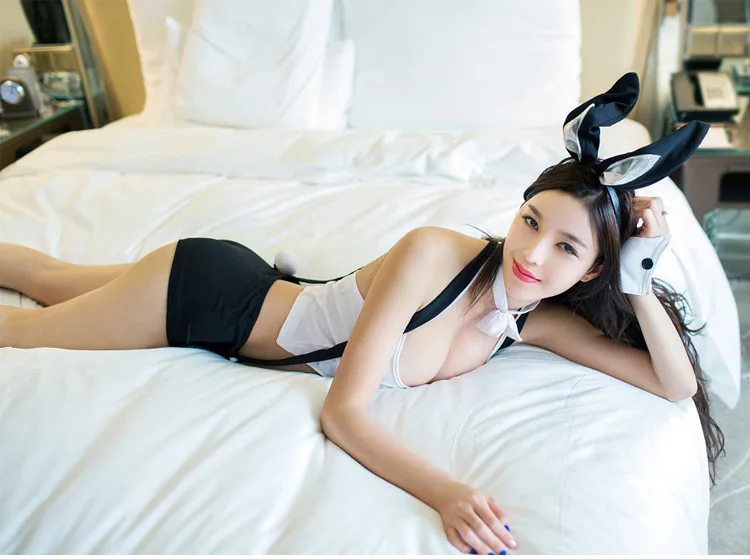 

Free Shipping Sexy Bodysuits Garter Set Open Crotch Pants Porno Halter Bunny Girl Bunny Costume Uniform Jazz Dance New