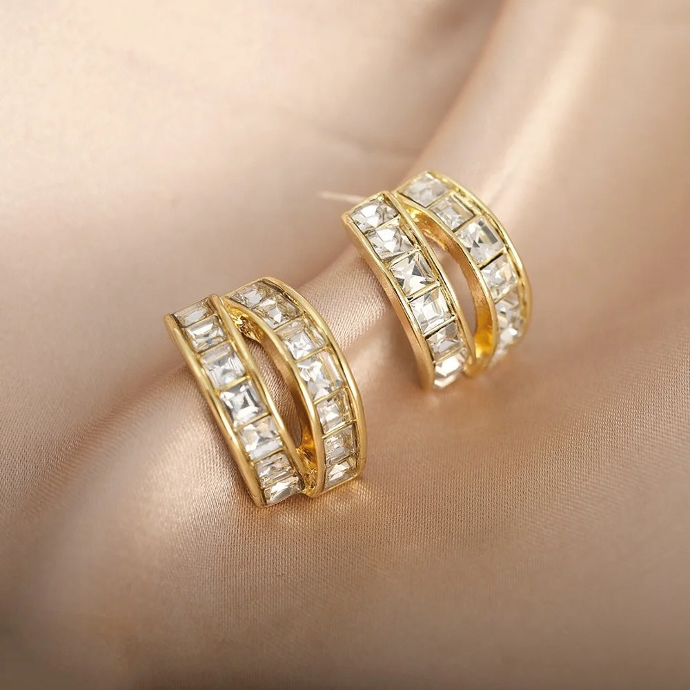 

Simple CC Earrings for Women 2021 Trend Korean Fashion Piercing Accessories Luxury Zircon Jewelry Charm Gold Stud Earings Gift