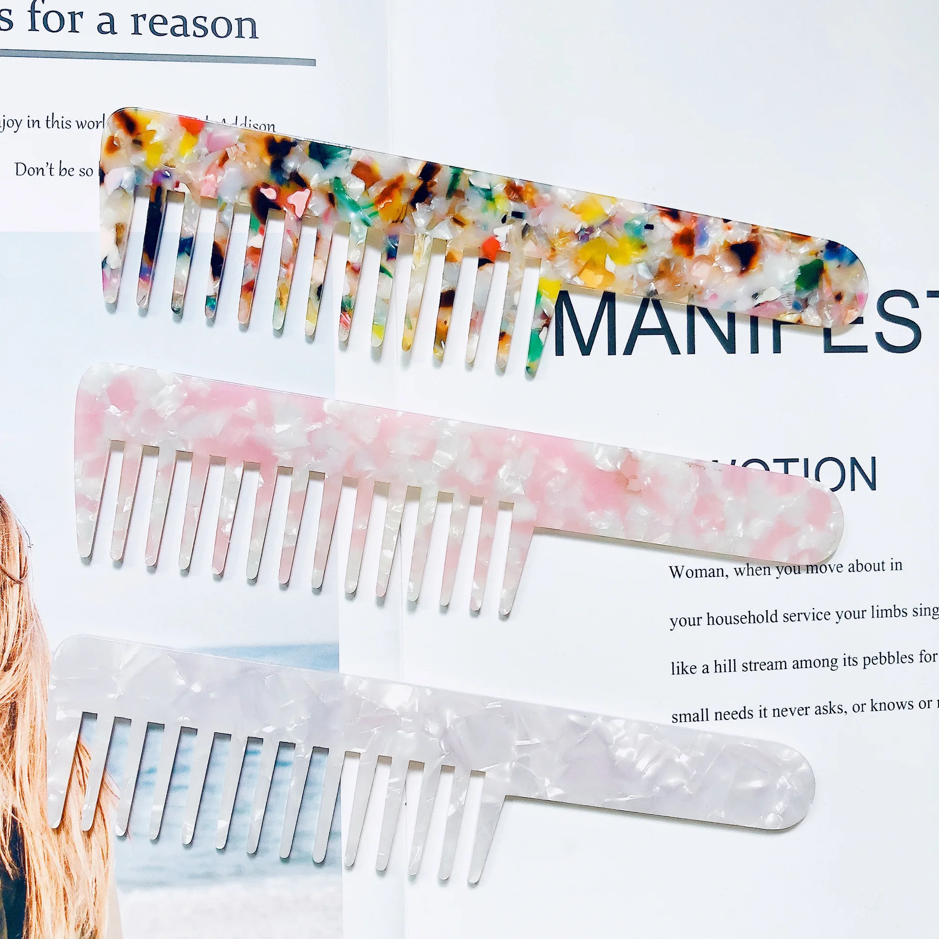 

Cellulose Long Handle Hair Detangling Comb, Wide Tooth Comb For Thick Curly Wavy Hair,long Hair Detangler Comb For Wet And Dry
