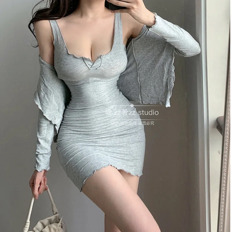 

Костюм из двух предметов, элегантный милый кружевной кардиган с оборками и длинным рукавом + привлекательное облегающее мини-платье с V-обра...