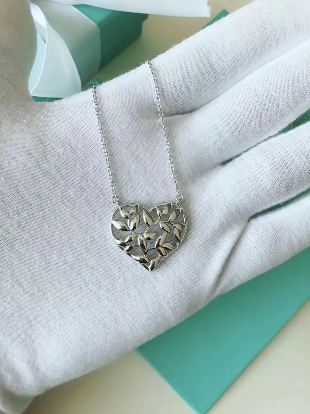 

YTF317 925 Silver Olive Tree Boys and Girls Necklace Party Birthday Gift