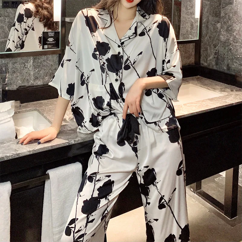 

Black Rose Ladies Pajama Set Satin Silk Pajamas Long Sleeve Top Pants Women Lounge Wear Home Suit Button-down Silk Nightwear Set