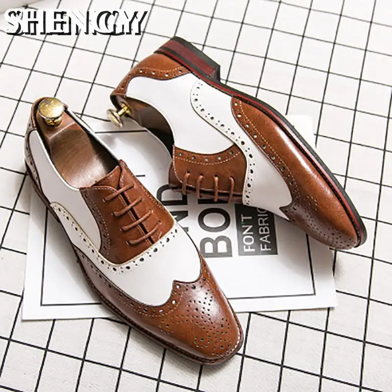 

2020 Summer Men's Shoes Fashion Mixed Color Square Shoes Carved Suit Dress Shoes Men Laceup Brogue Business Men Casual Shoes