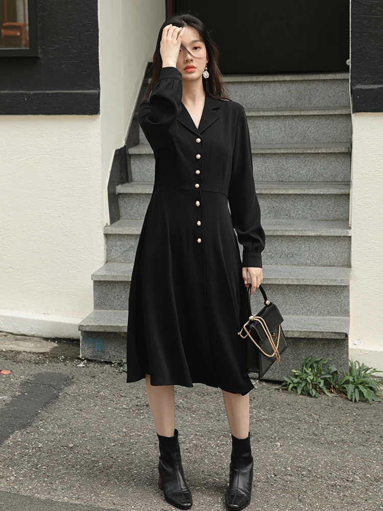 Женское платье-рубашка с длинным рукавом черное/красное деловое ТРАПЕЦИЕВИДНОЕ