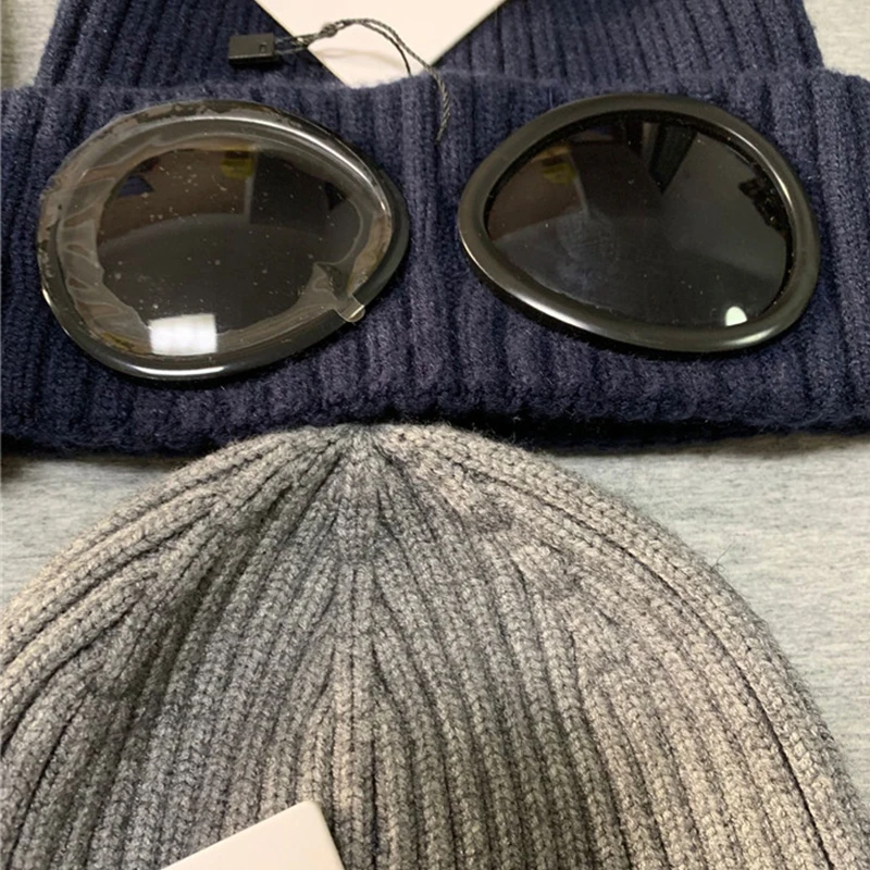 

Dart Embroidery Cross Men Knitted Hat Warm Winter Hats Women Thicken Plus Fleece Soft Cap Cotton Knit Beanie Bonnet Men's Cap