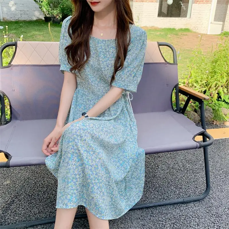 

Summer Women's Floral Chiffon Dress Loose Female Robe Short Sleeve Square Collar Bandage Dress