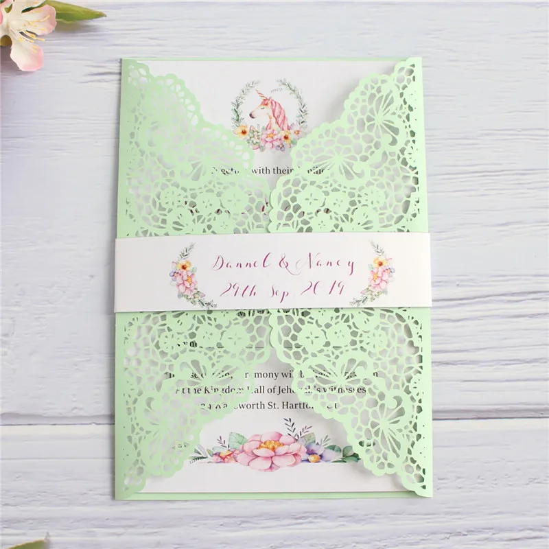 Мятно зеленая Свадебная пригласительная карта Единорог Индивидуальные вставки