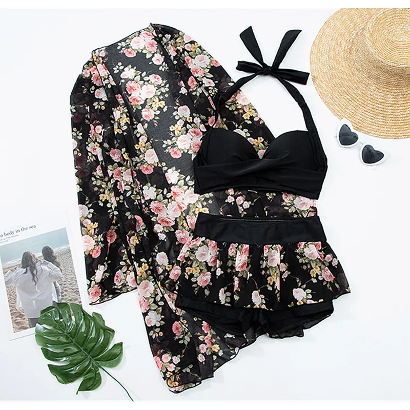 

STAERK New beach sunscreen smock with Three Piece Bikini