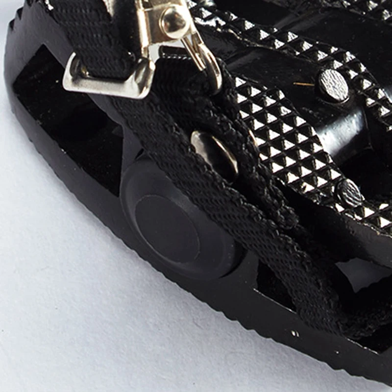 

Pedal 9/16 inch Bicycle Pedal with Toe Clips Cage, Suitable for Racing Bikes, Exercise Bikes and All Indoor Bicycles