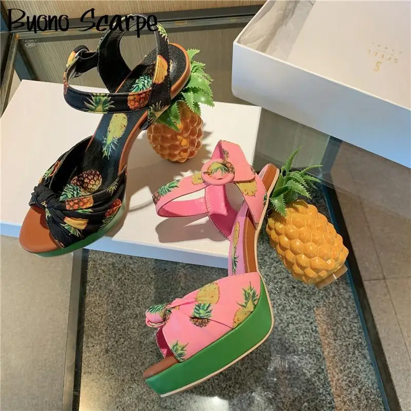 

Pineapple High Heel Sandals Pepp Toe Platform Women Sandals Buckles Summer Party Ladies Shoes Printed Knot Elegant Heels Shoes